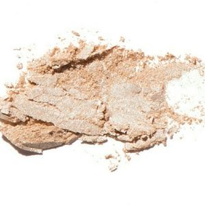 Younique single compact eyeshadow